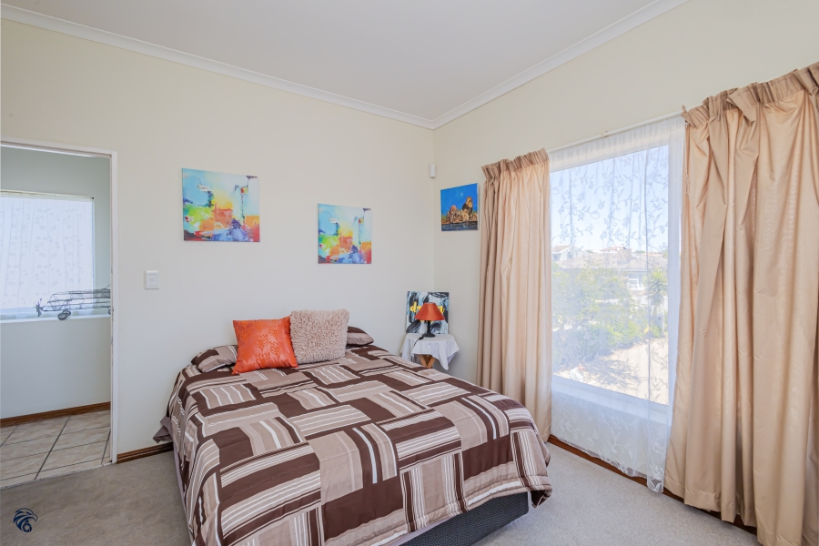 3 Bedroom Property for Sale in Myburgh Park Western Cape